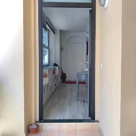 Apartment Joli Studio Au Soleil
